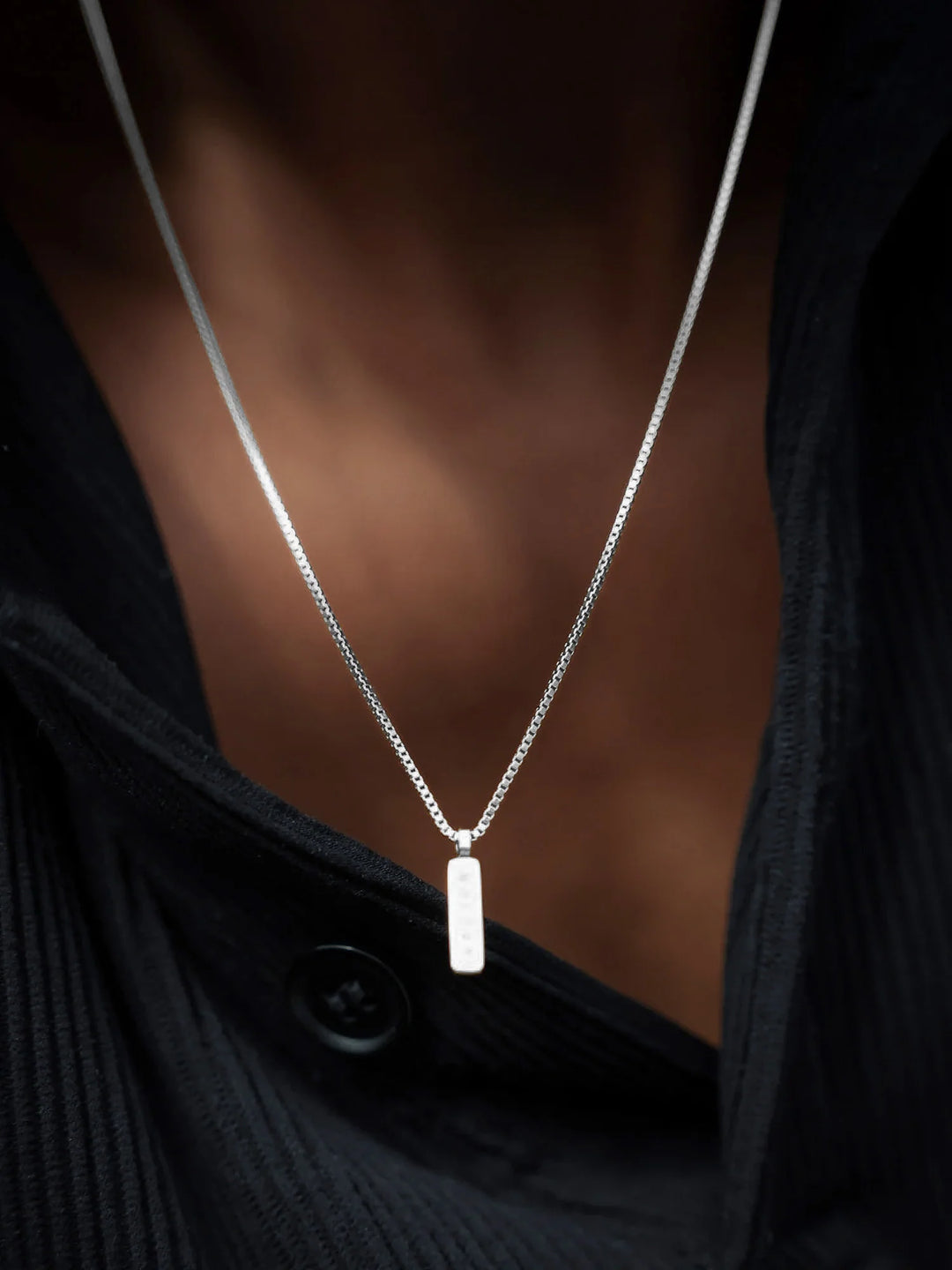 שרשרת לגבר - BOX PENDANT NECKLACE