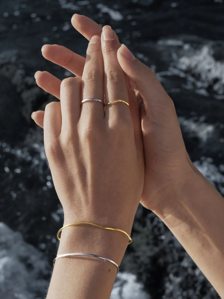 סט לאישה - LINEAR SET