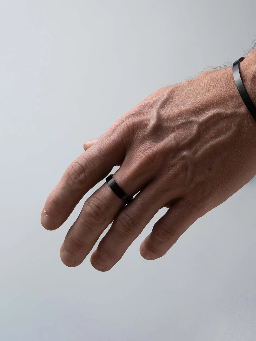 טבעת לגבר - BLACK CLASSIC RING