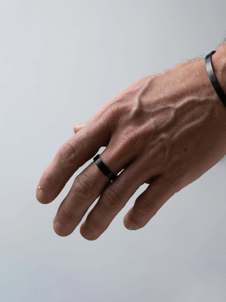 טבעת לגבר - BLACK CLASSIC RING