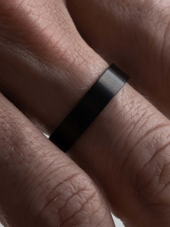 טבעת לגבר - BLACK CLASSIC RING