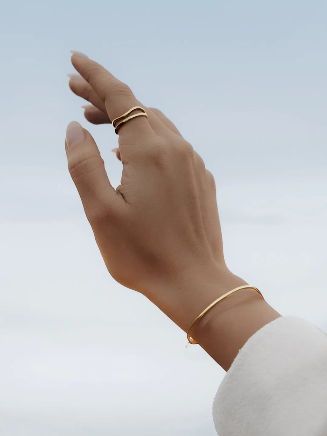 סט לאישה - LINEAR SET