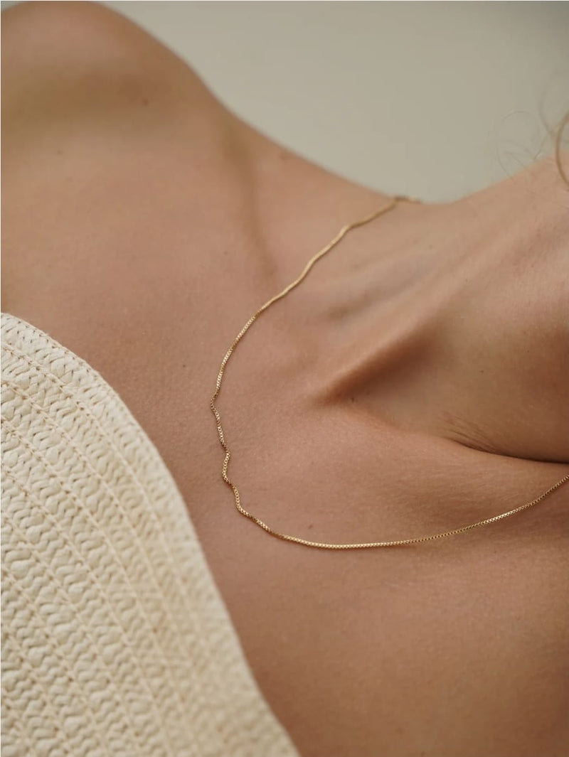 שרשרת לאישה - BOX CHAIN NECKLACE