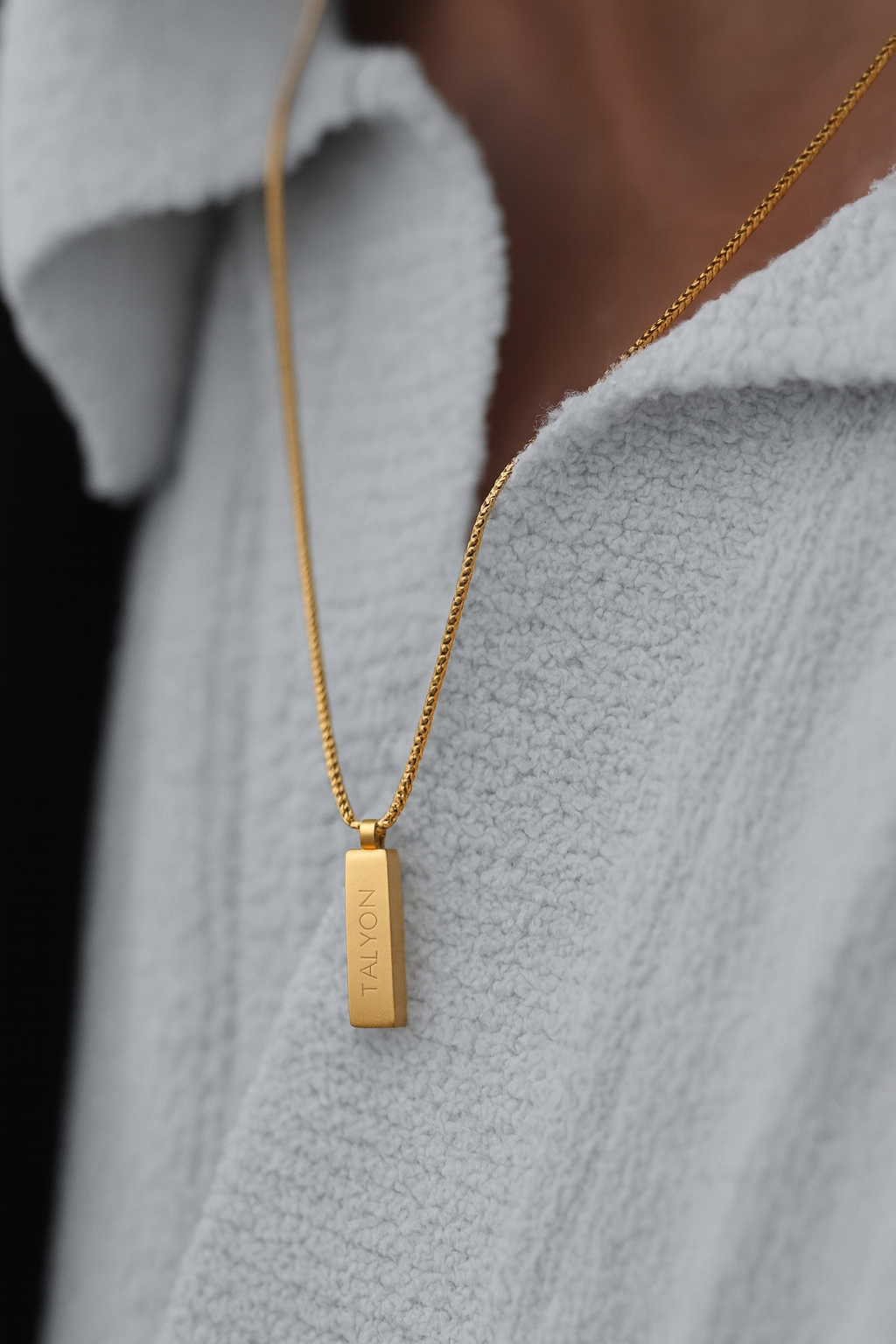 שרשרת לגבר - BOX PENDANT NECKLACE